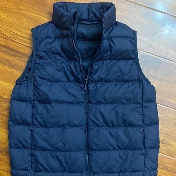 Uniqlo Other - ❤️3 for $15!❤️ Uniqlo padded vest. Light and warm. Blue, size 7-8.